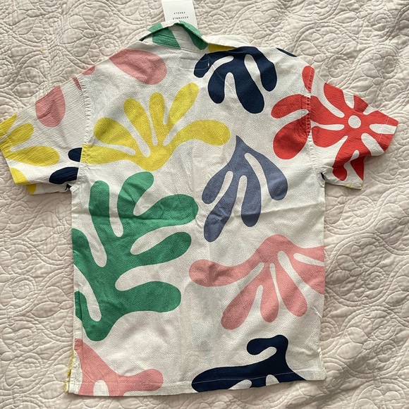 Free Assembly Boys Short Sleeve Print Seersucker Camp Shirt. - Picture 3 of 11